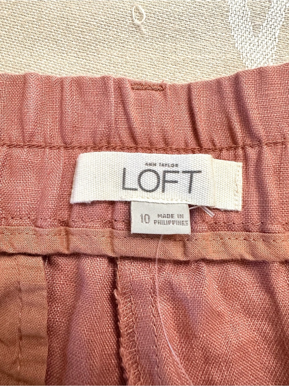 LOFT 100% Linen Dusty Rose Cuffed Shorts w Pockets Size 10 NWT - Picture 6 of 11
